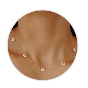 Pearl Necklaces for Women, Daisy Pearls Choker for Women's Pearl Strand Necklace